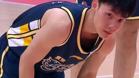 “第十五届全国乒乓球运动会成年女子团体资格赛首轮：河北战胜福建成功闯入下一轮”